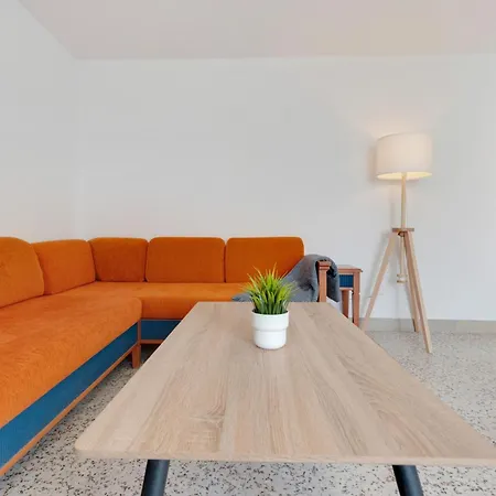 Edificio El Baifo Loco - Milena *